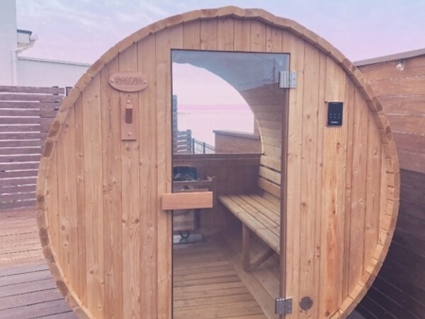 海と夕陽が見えるサウナ完成！！の画像